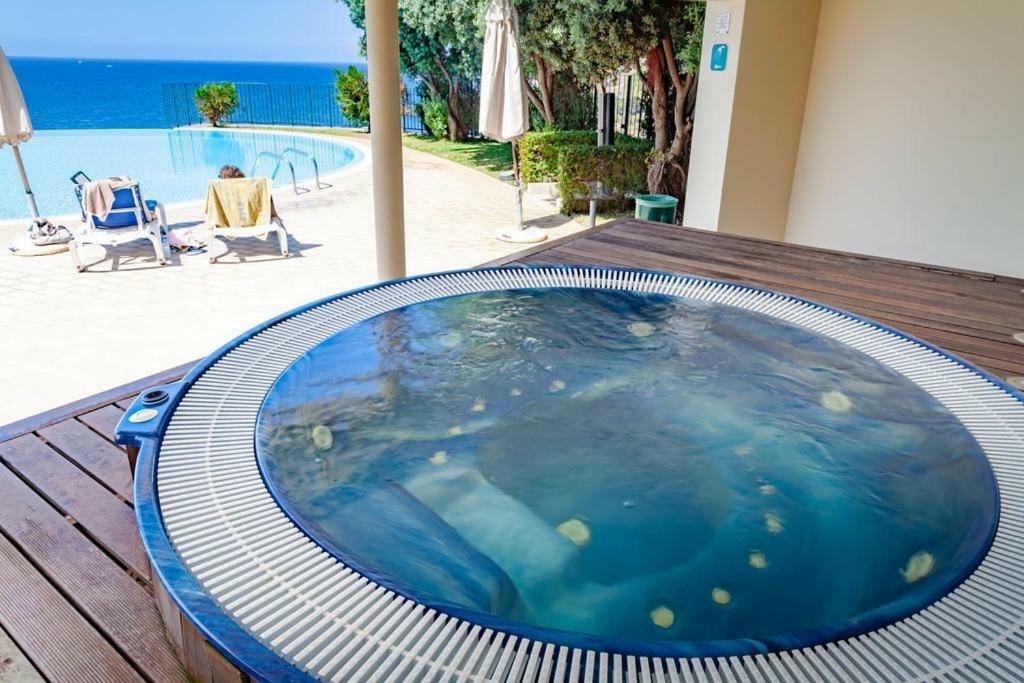 Formosa Infinity Pool Apartment فونشال المظهر الخارجي الصورة